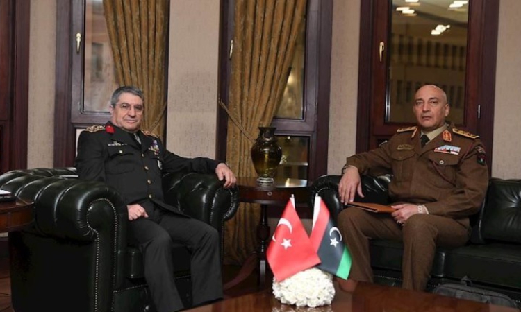 Самолетът на началника на генщаба на Либия се разби край Анкара